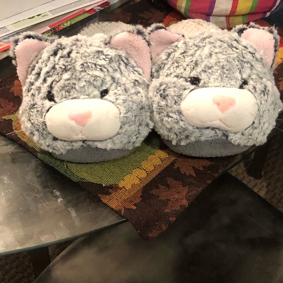 Shoes - Kitty slippers